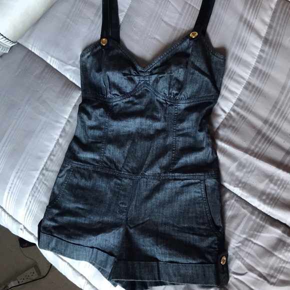 Denim shorts jumpsuit - Picture 3 of 3